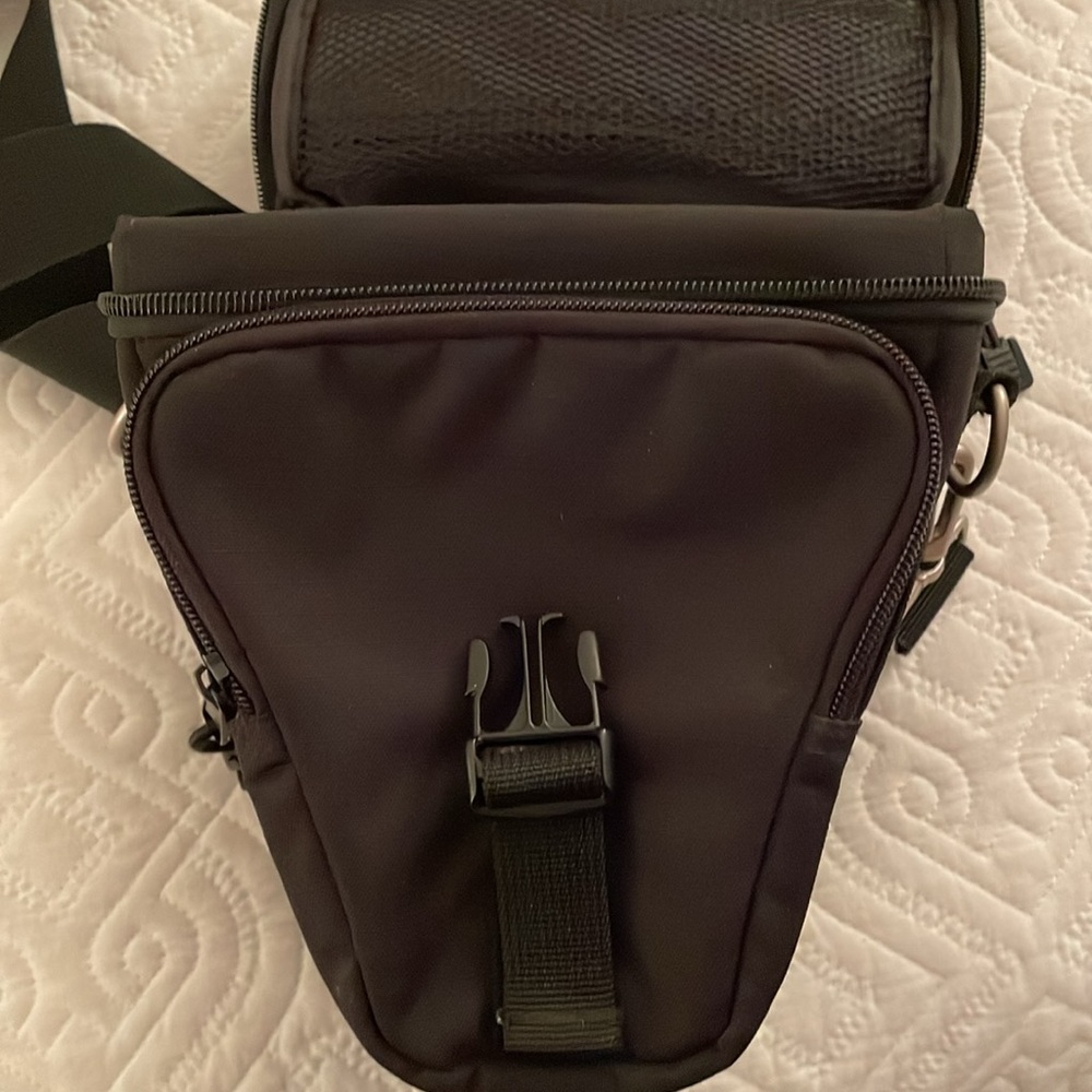 Promaster camera bag - Picture 4 of 4